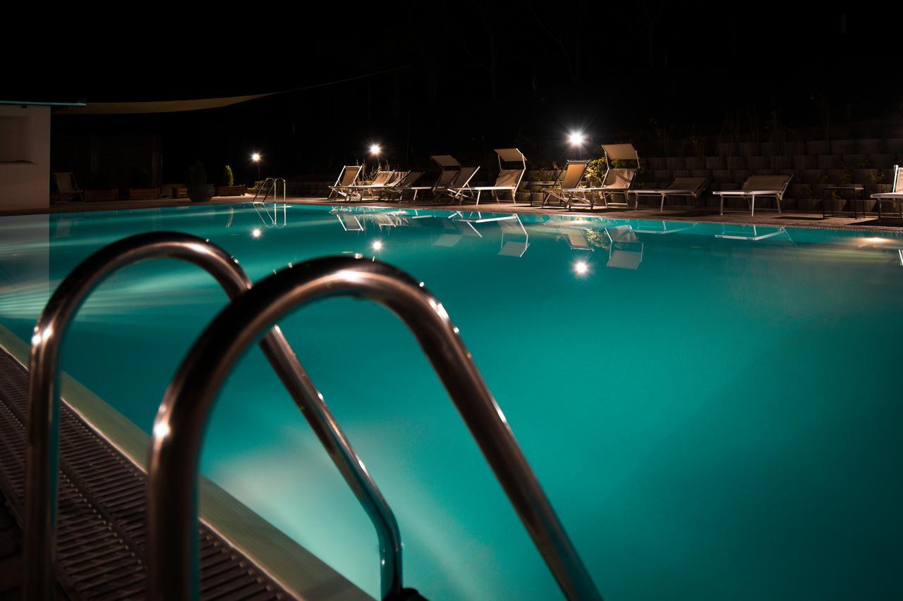 Radhe Resort Es Syam Meditacios Es Rendezvenykozpont Somogyvámos Exterior foto